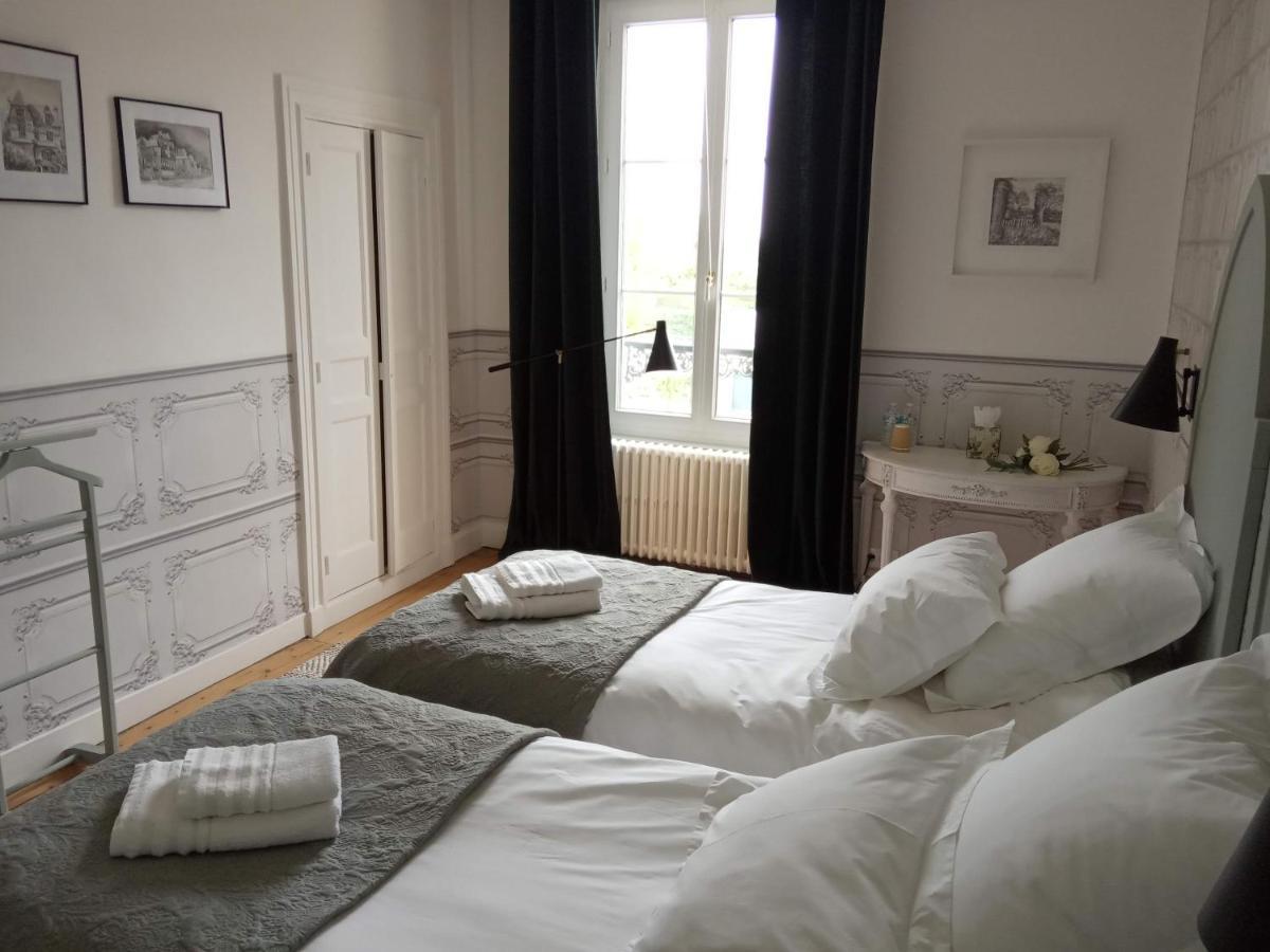 Les Mariesis Bed and Breakfast Osmanville Εξωτερικό φωτογραφία
