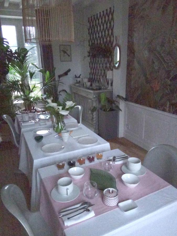 Les Mariesis Bed and Breakfast Osmanville Εξωτερικό φωτογραφία