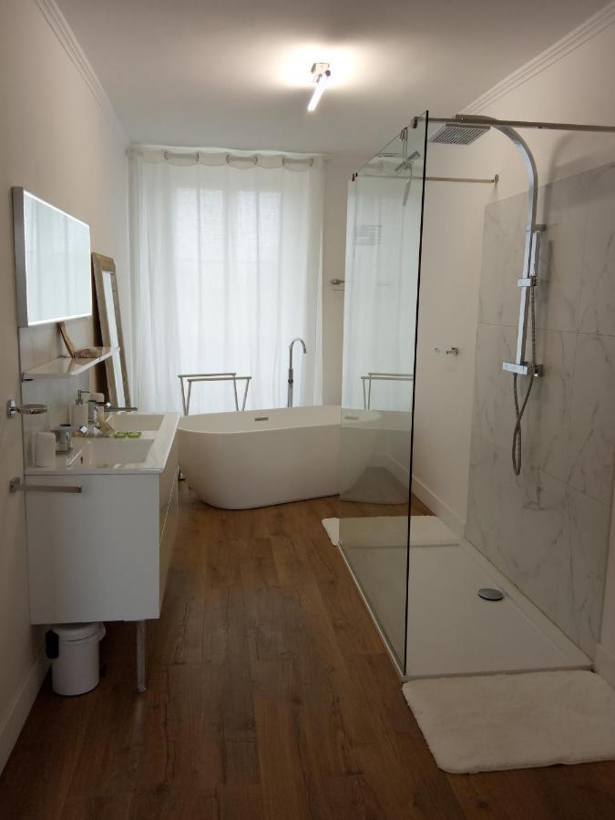 Les Mariesis Bed and Breakfast Osmanville Εξωτερικό φωτογραφία