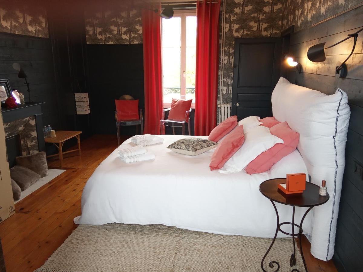 Les Mariesis Bed and Breakfast Osmanville Εξωτερικό φωτογραφία